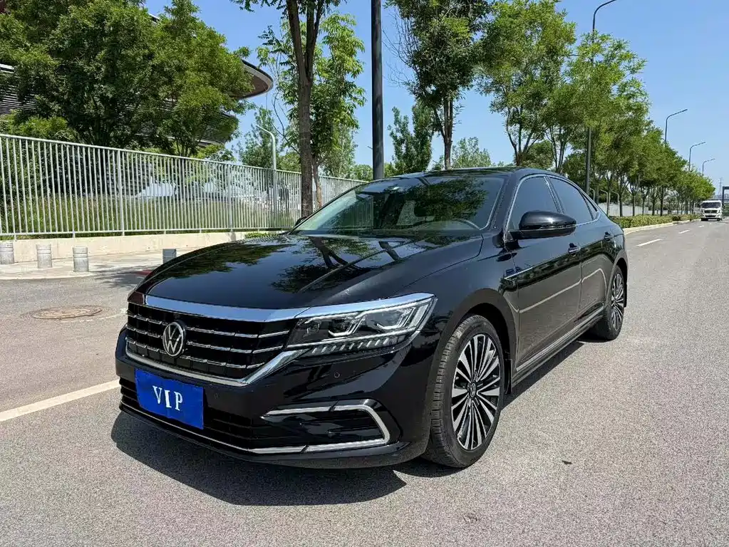 Volkswagen Passat 2021