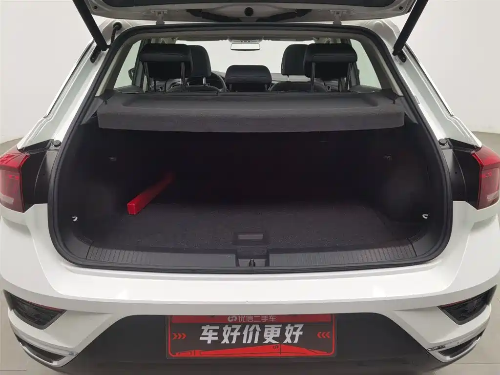 Volkswagen T-Roc 2019 — фото 16