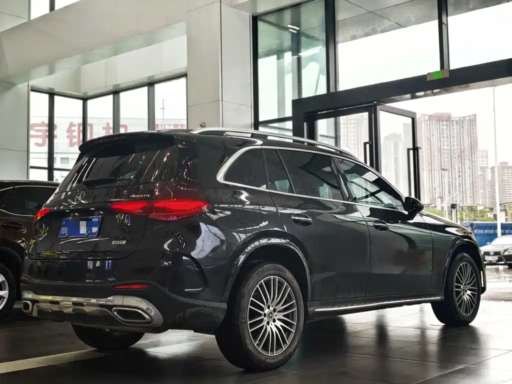 Mercedes-Benz GLC 2023 — фото 3