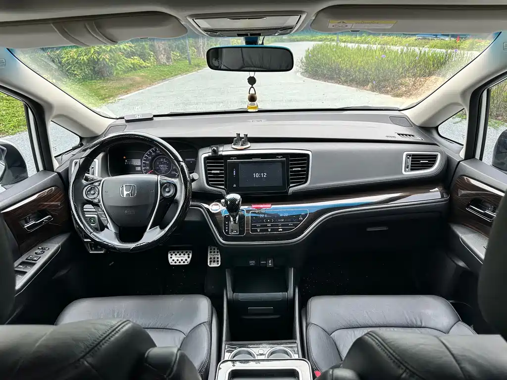 Honda Odyssey 2019 — фото 11