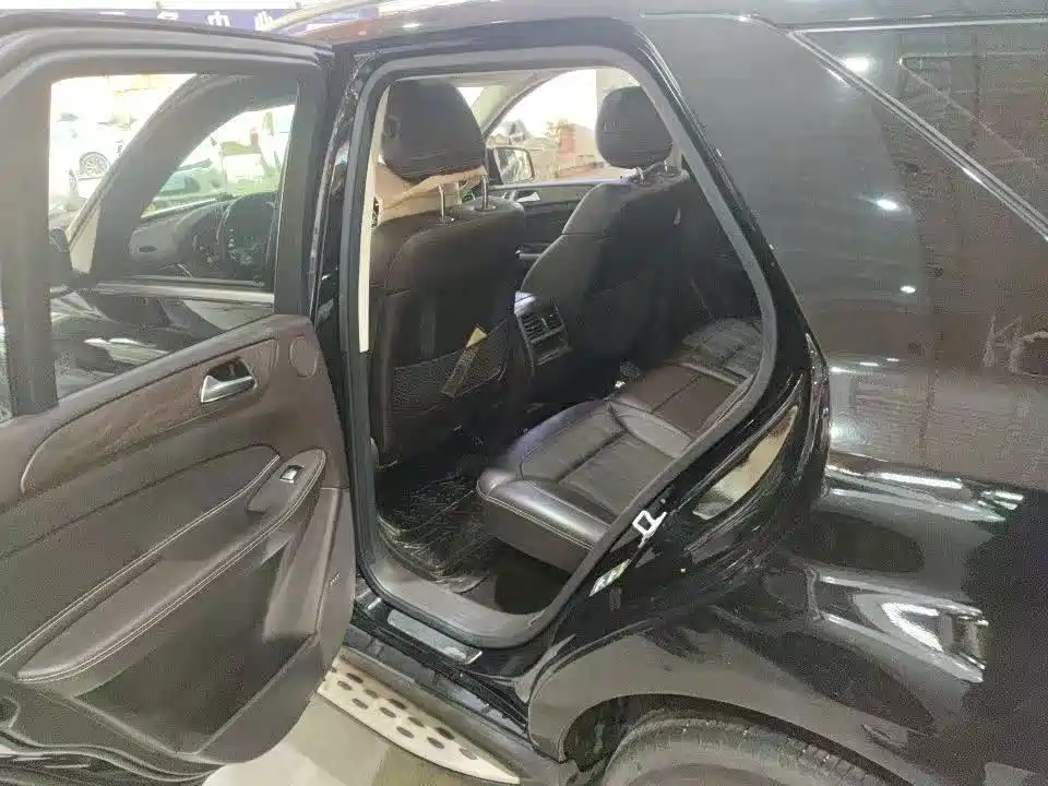 Mercedes-Benz GLE 2016
