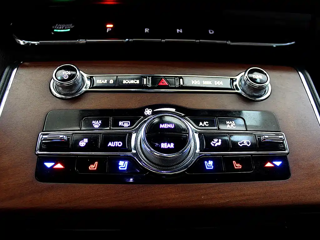Lincoln Aviator 2021 — фото 13