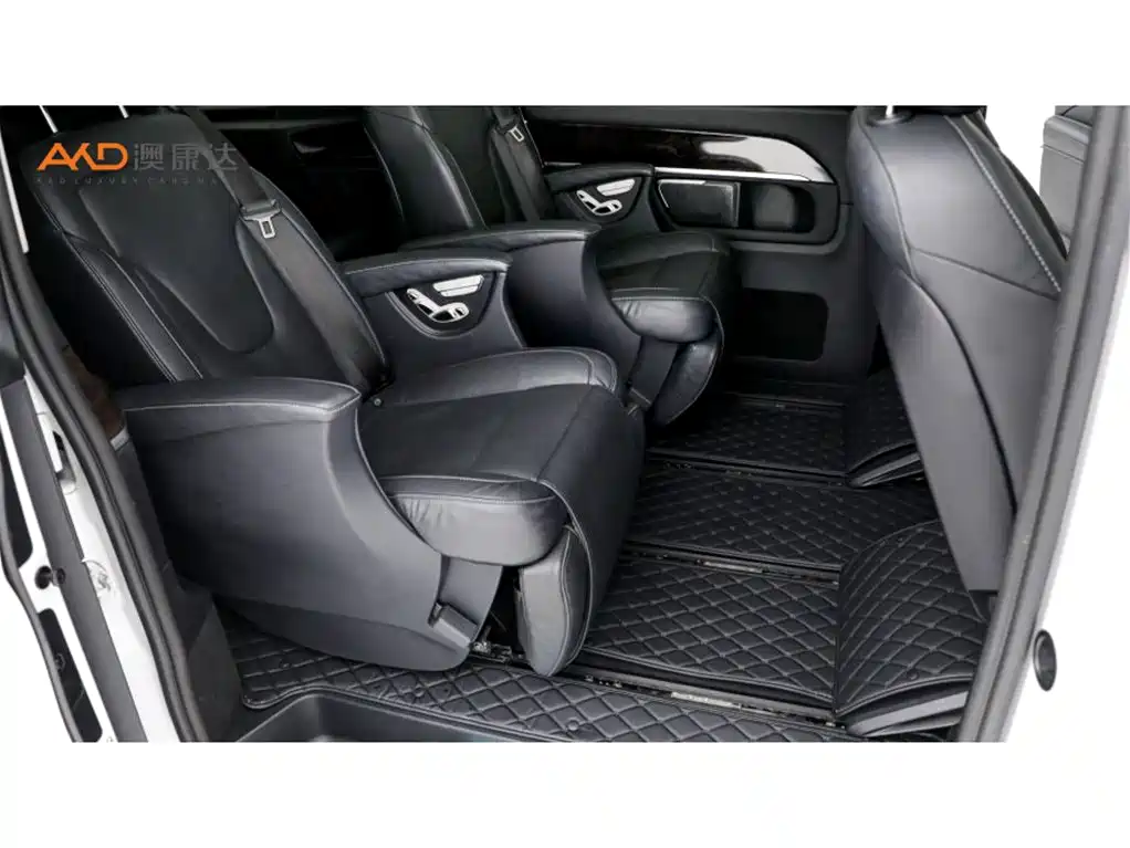 Mercedes-Benz V-Class 2018 — фото 8