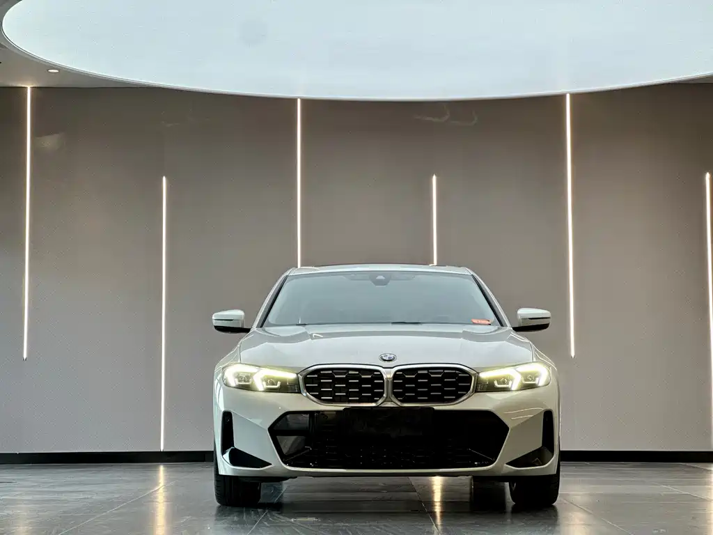 BMW 3 Series 2023