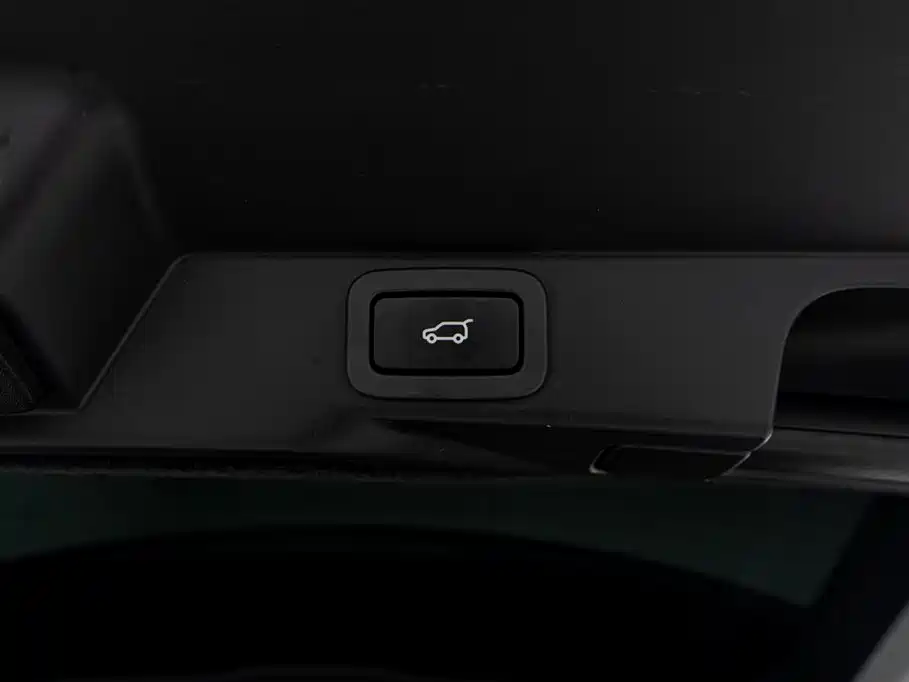 Land Rover Sport 2015 — фото 15