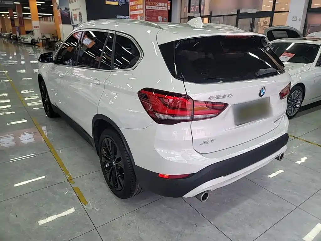 BMW X1 2021