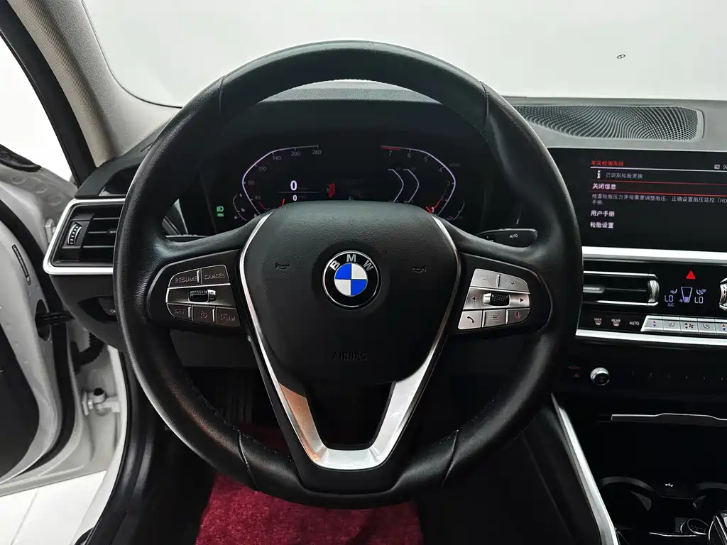 BMW 3 Series 2022 — фото 13