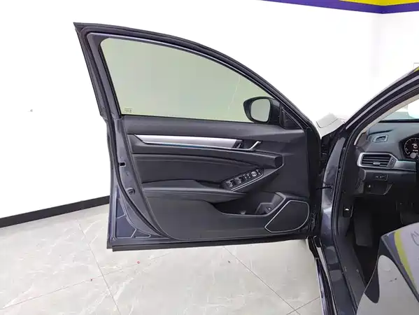 Honda Accord 2023