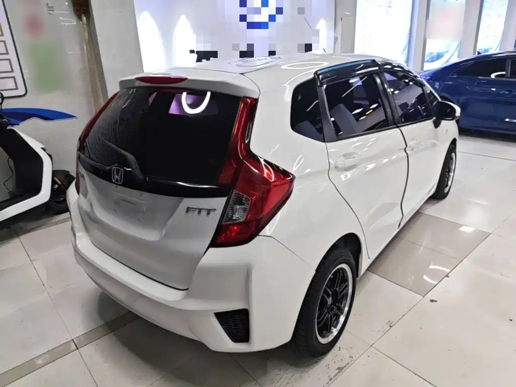 Honda Fit 2015