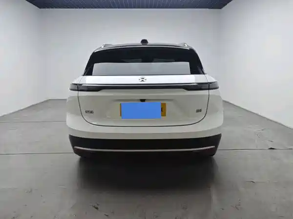 NIO ES6 2024