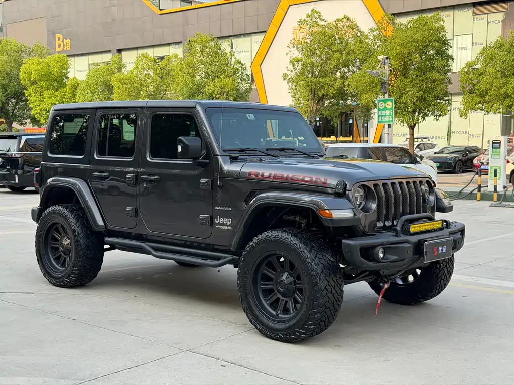 Jeep Wrangler 2021 — фото 12