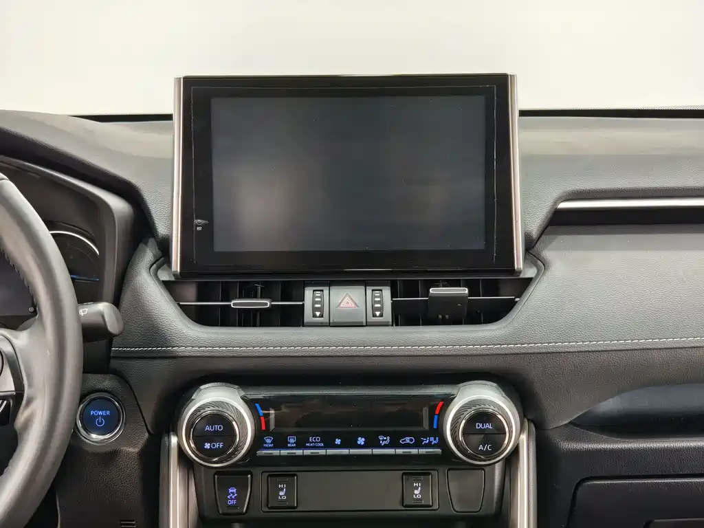 Toyota RAV4 2022 — фото 14