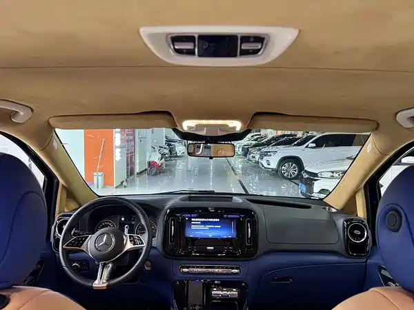 Mercedes-Benz Vito 2025