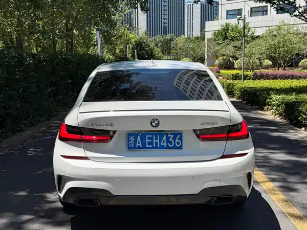 BMW 3 Series 2022