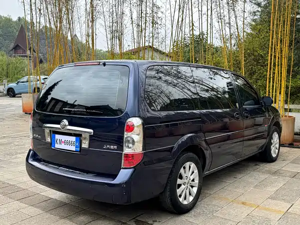 Buick GL8 2016