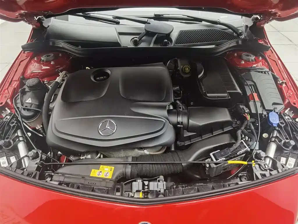 Mercedes-Benz A-Class 2018 — фото 6