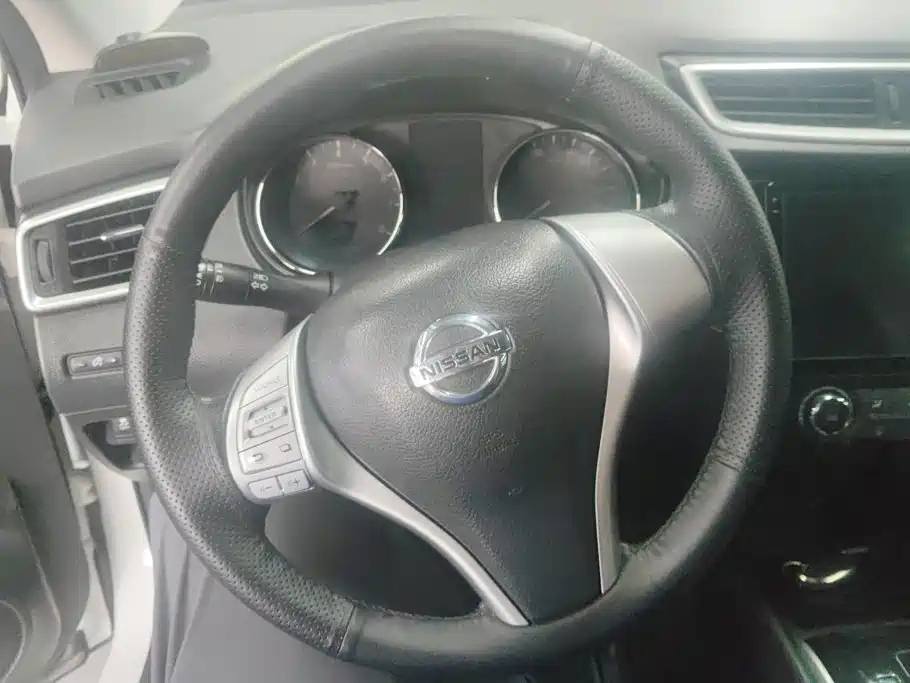 Nissan Qashqai 2017 — фото 15