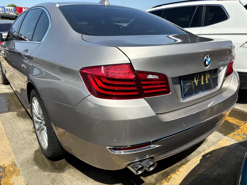 BMW 5 Series 2015 — фото 7