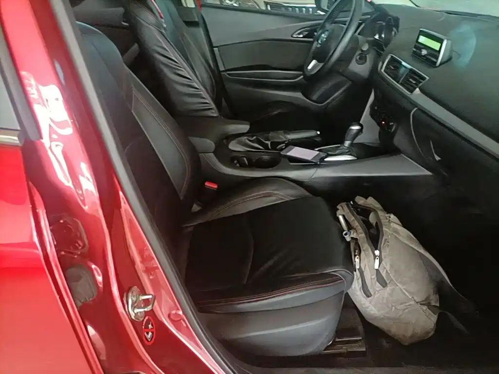 Mazda 3 Angkesela 2016 — фото 25