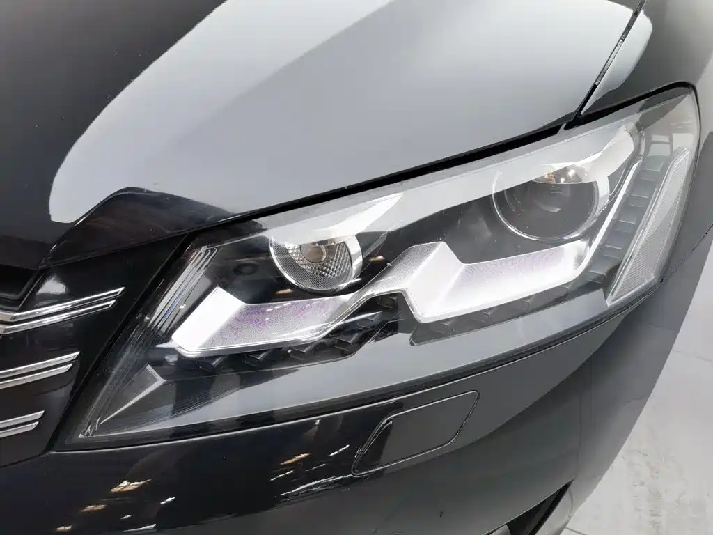 Volkswagen Passat 2013