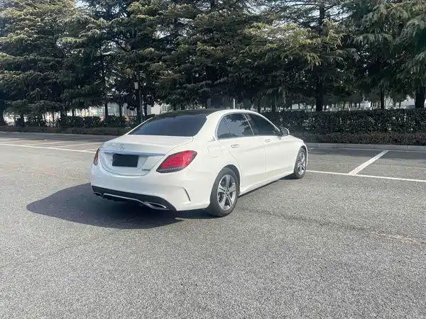 Mercedes-Benz C-Class 2019