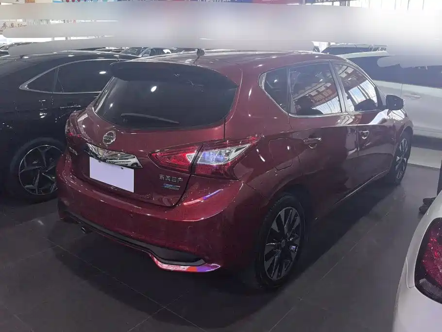 Nissan Tiida 2018