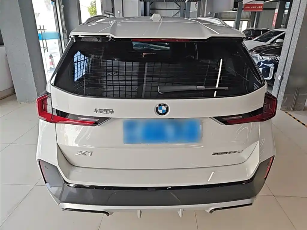 BMW X1 2025 — фото 6