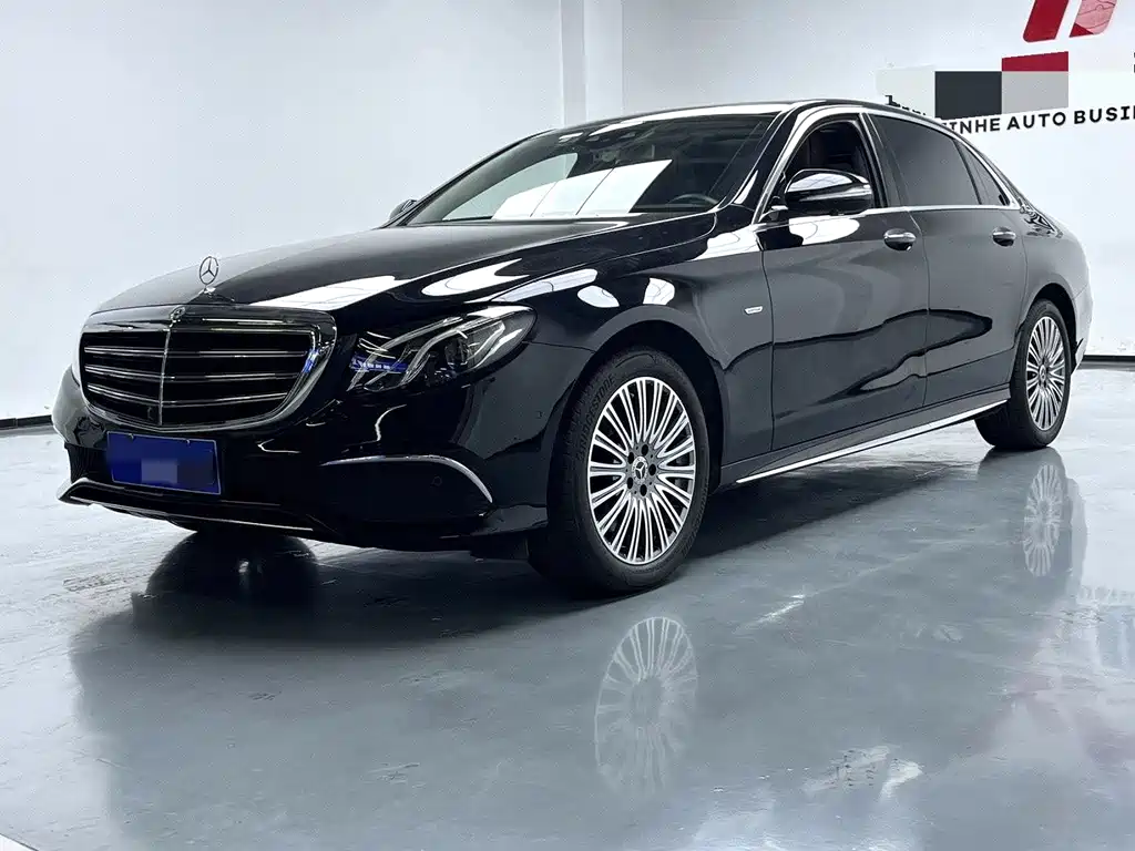 Mercedes-Benz E-Class 2020 — фото 1