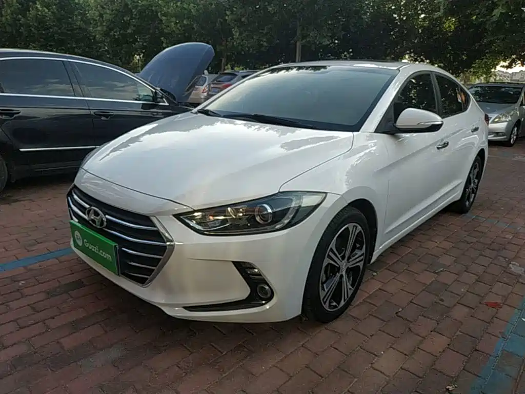 Hyundai Elantra 2018
