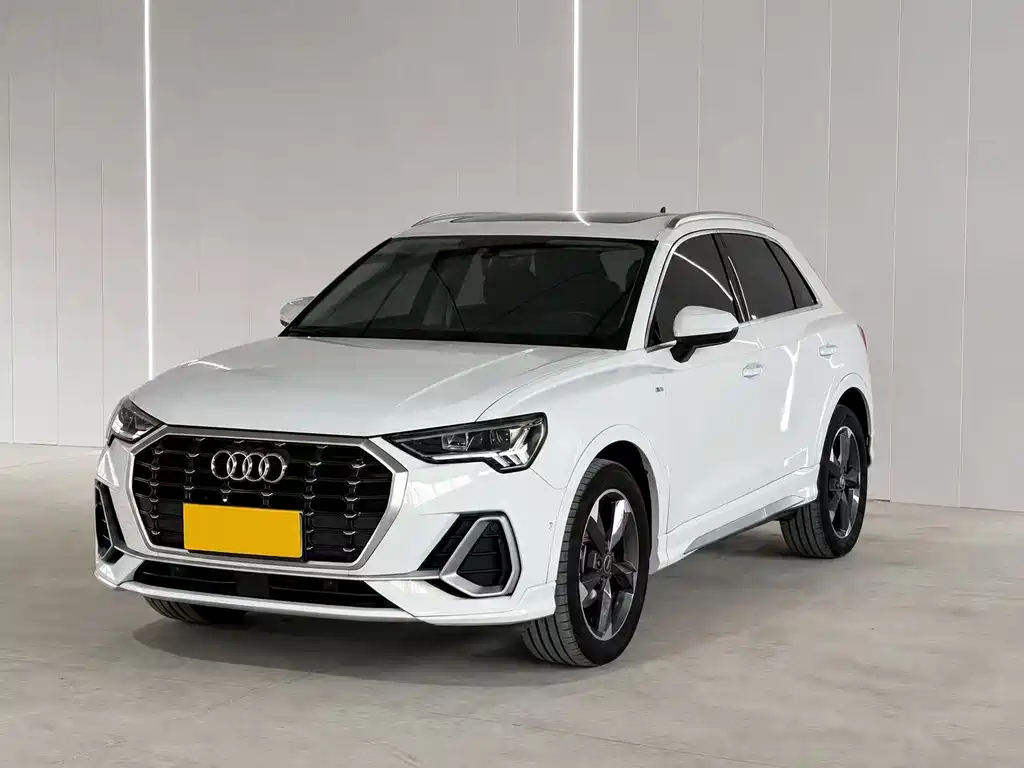 Audi Q3 2022