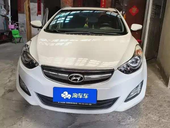Hyundai Elantra Langdong 2015