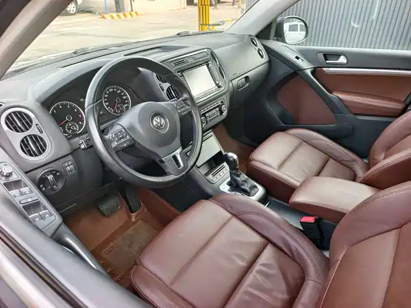 Volkswagen Tiguan 2014