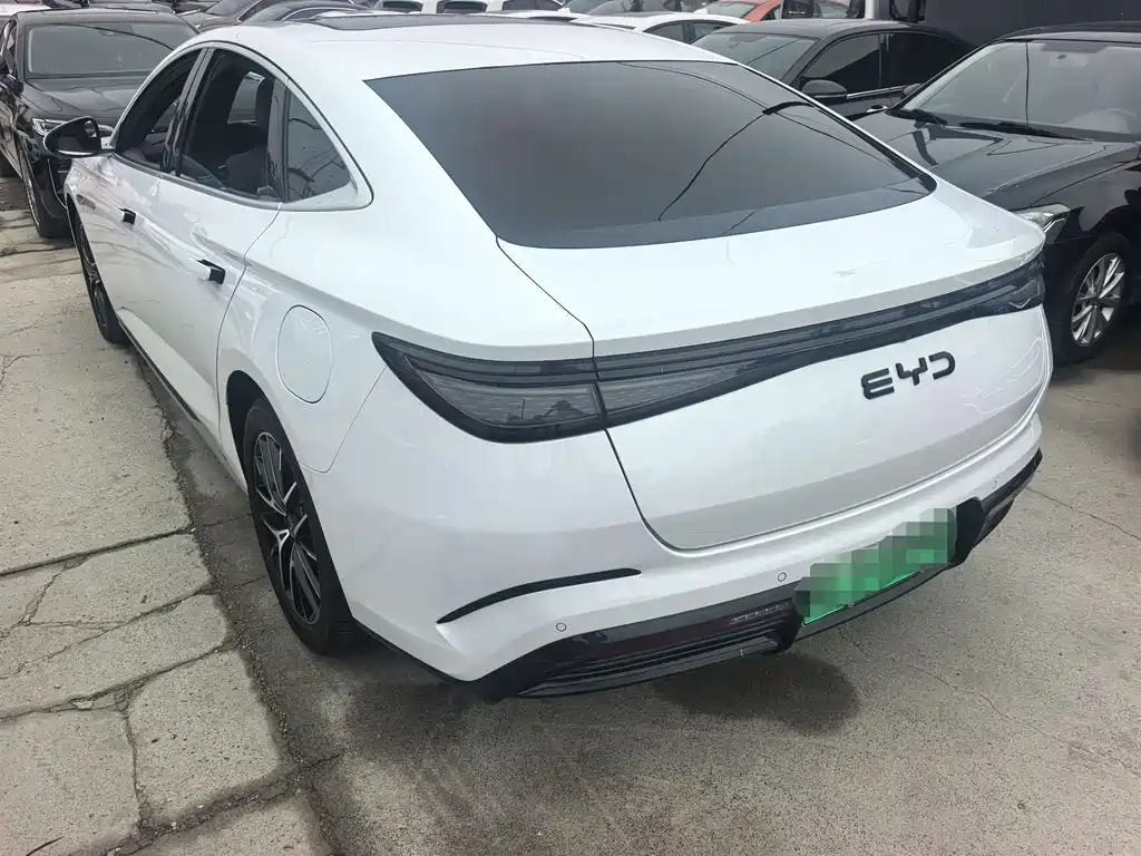 BYD Seal 2024 — фото 7