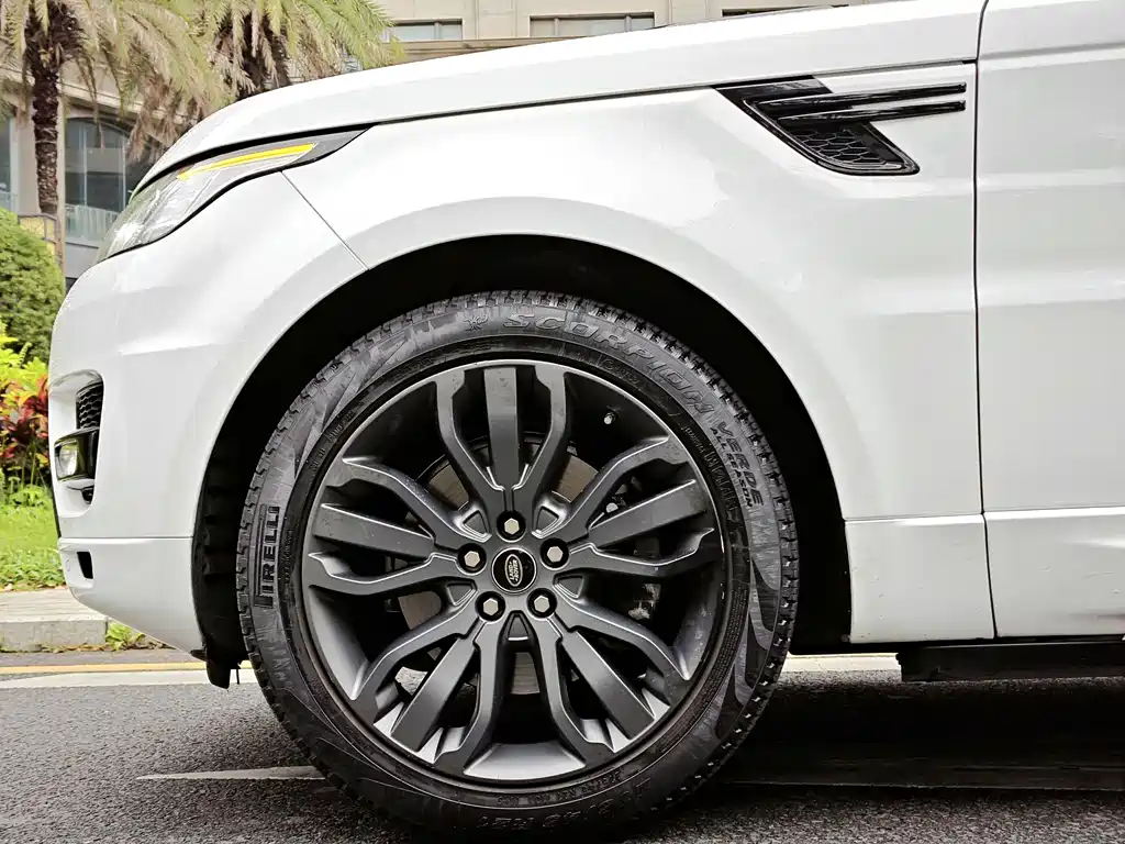 Land Rover Sport 2017 — фото 5