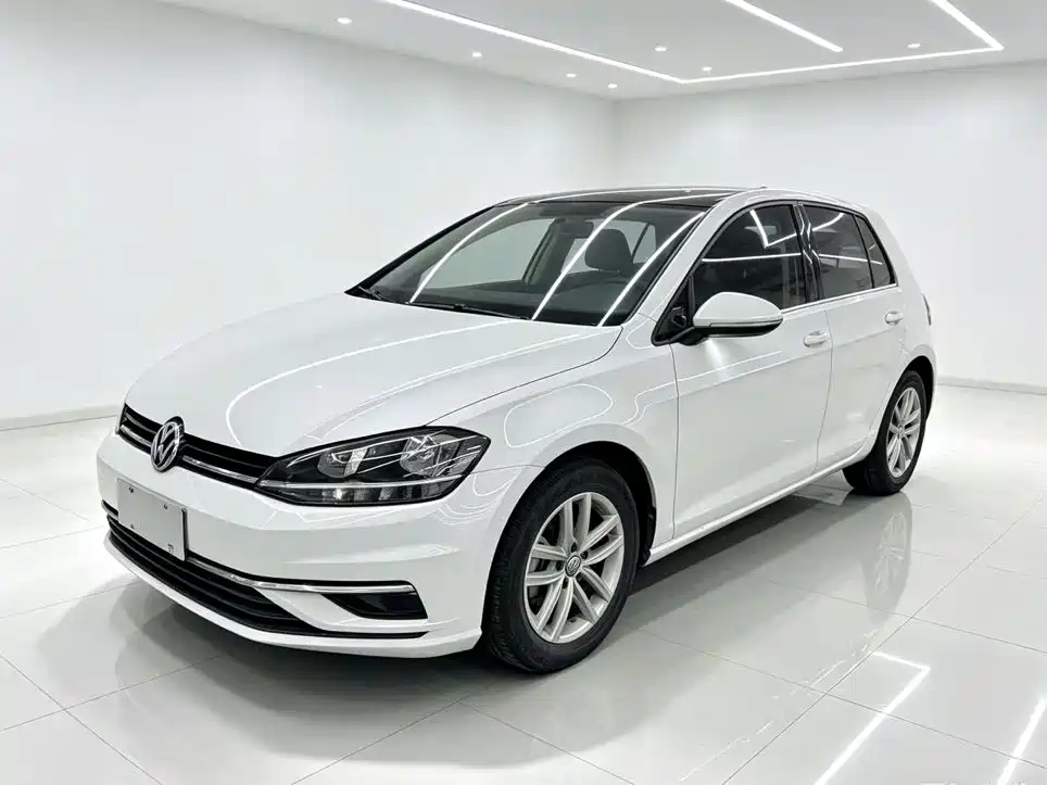 Volkswagen Golf 2020