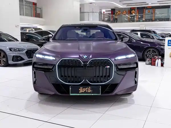 BMW M760Le 2026