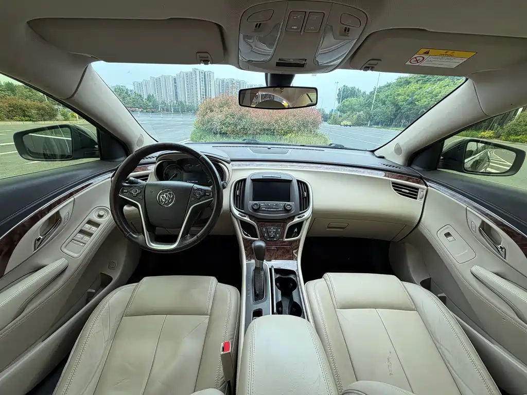 Buick LaCrosse 2016 — фото 10