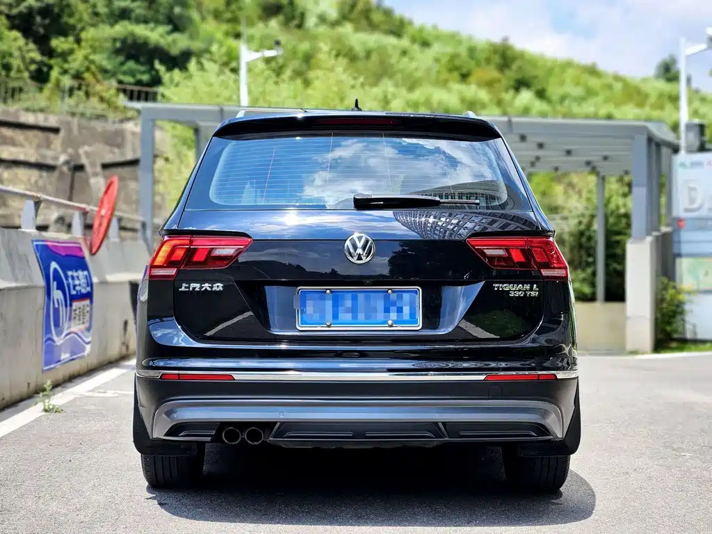 Volkswagen Tiguan L 2018 — фото 12
