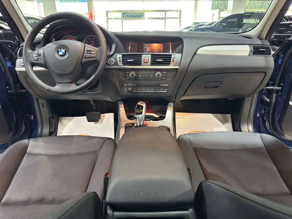 BMW X3 2017 — фото 10