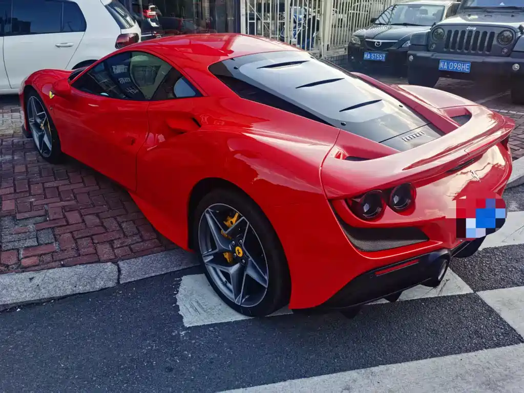Ferrari F8 2021 — фото 4
