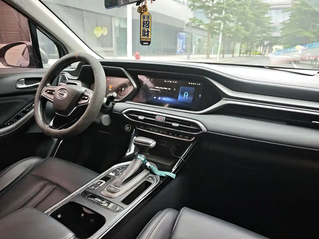 GAC Motor Trumpchi GS4 2021 — фото 11
