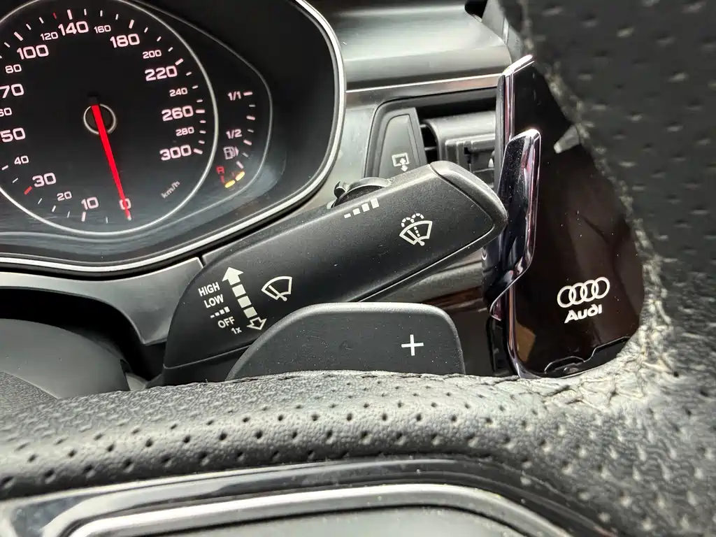 Audi A7 2012 — фото 28