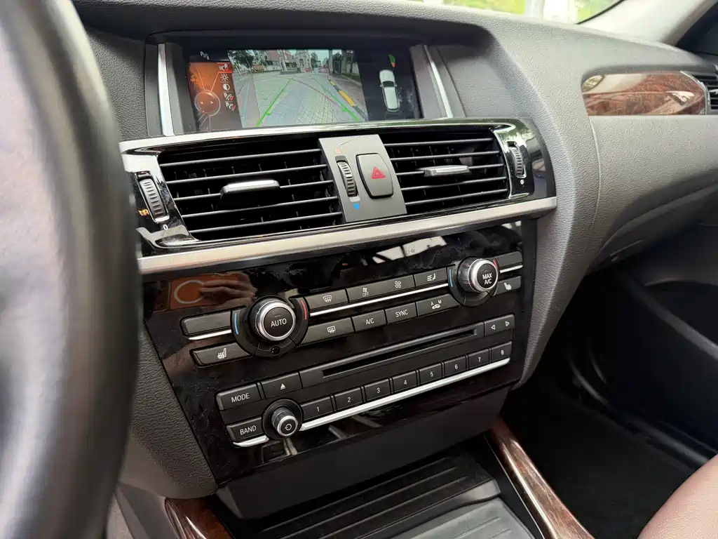 BMW X3 2015 — фото 13
