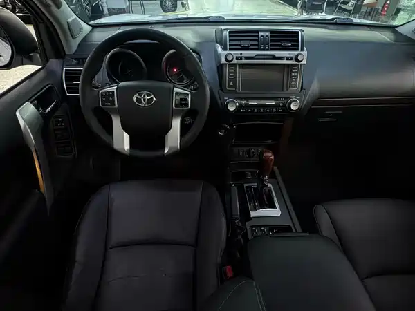 Toyota Prado 2017