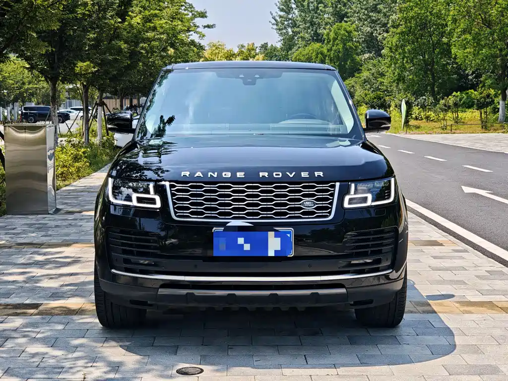 Land Rover Range Rover 2021 — фото 2