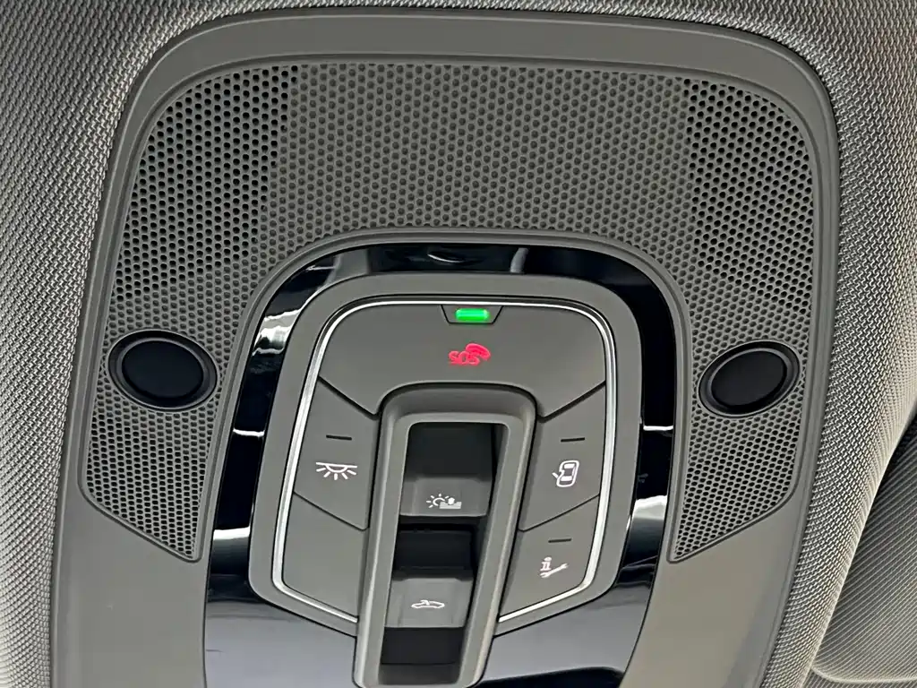 Audi A6 2023 — фото 19
