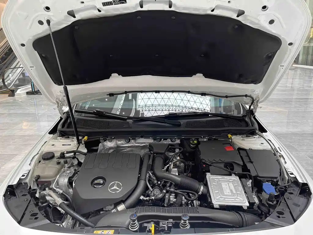 Mercedes-Benz CLA 2022 — фото 14