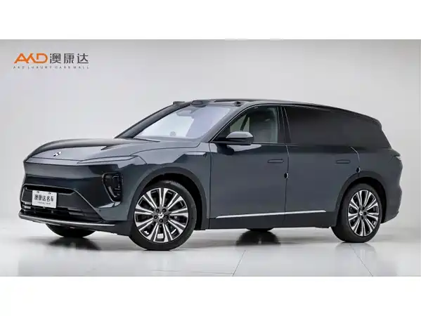NIO ES8 2024