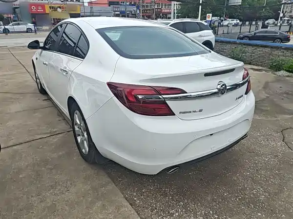 Buick Regal 2015