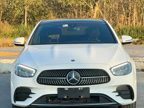 Mercedes-Benz E-Class 2021